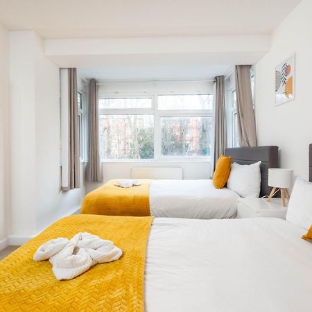 Stylish 2 Bedroom In Central Brighton Free Parking Near Beach And Train Station ภายนอก รูปภาพ
