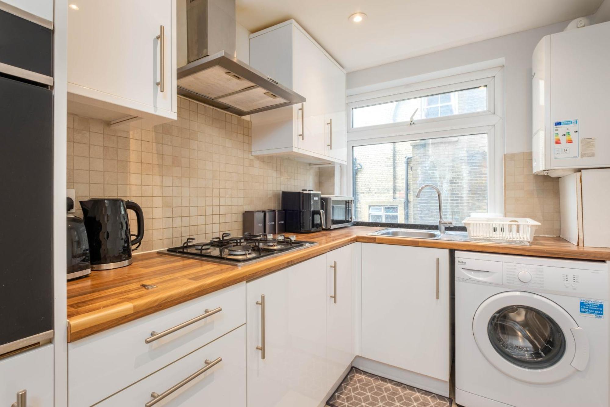 Stylish 2 Bedroom In Central Brighton Free Parking Near Beach And Train Station ภายนอก รูปภาพ
